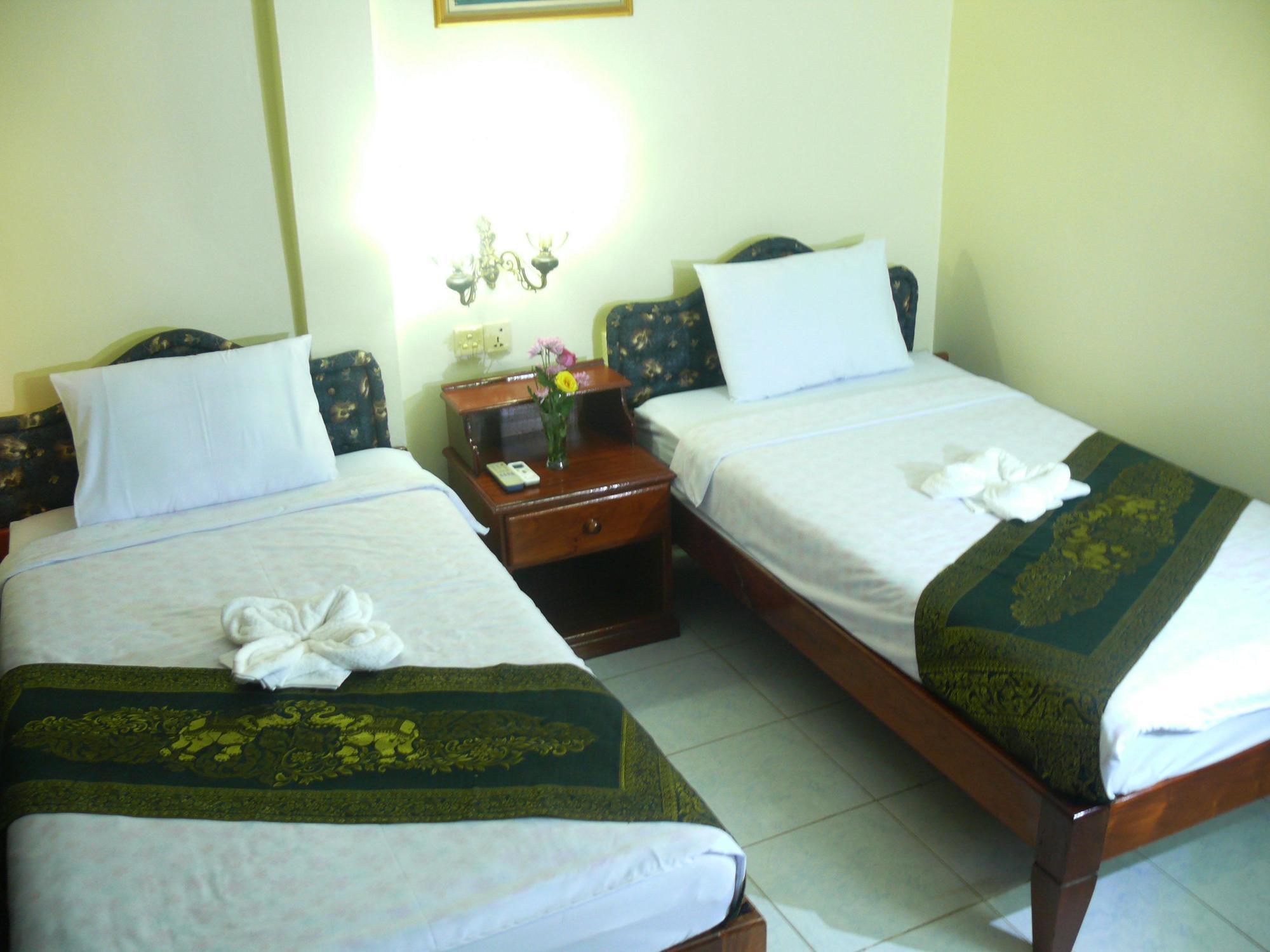Tan Kimlong Guesthouse Сиемрип Экстерьер фото